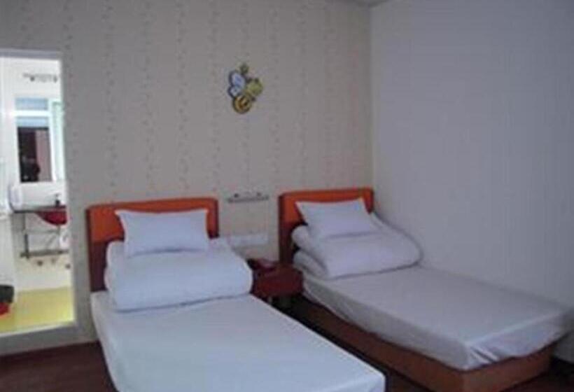 Shantou Jun Yue Business Hotel Tongyi Road Branch