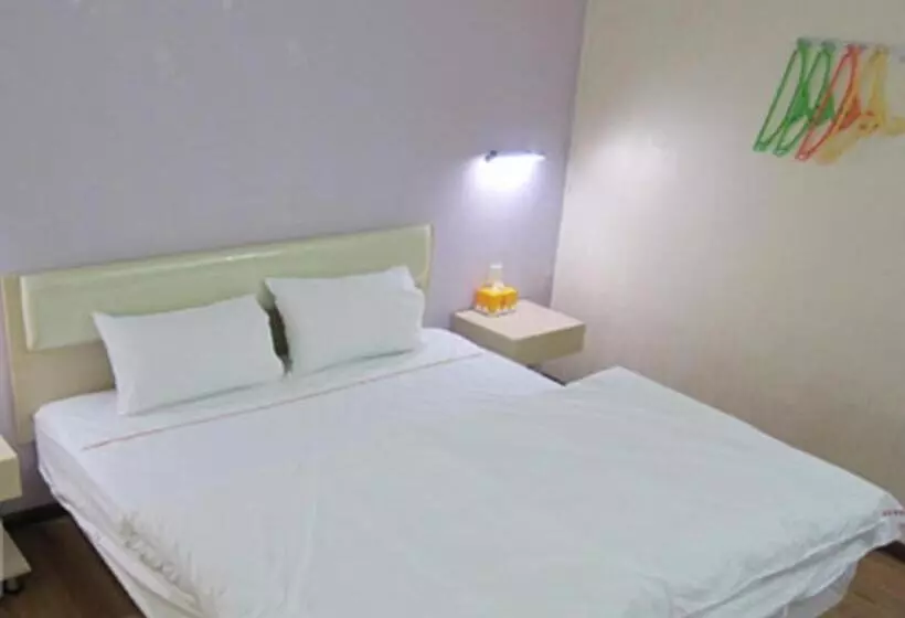 Shantou Jun Yue Business Hotel Tongyi Road Branch