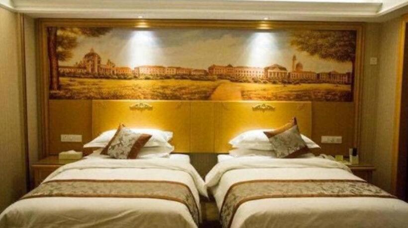 Vienna International Hotel Lhasa Potala Palace