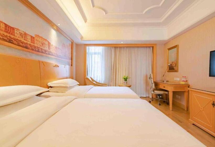 Vienna International Hotel Lhasa Potala Palace