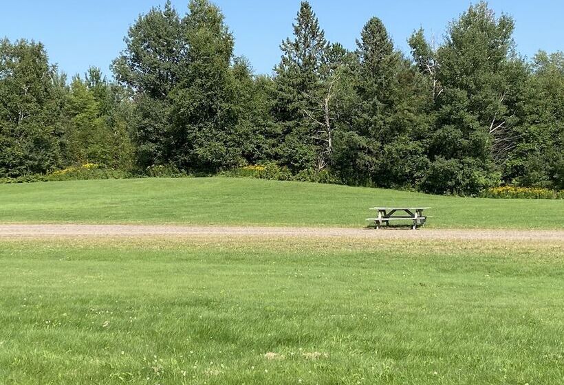 酒店 Amerivu Inn And Suites