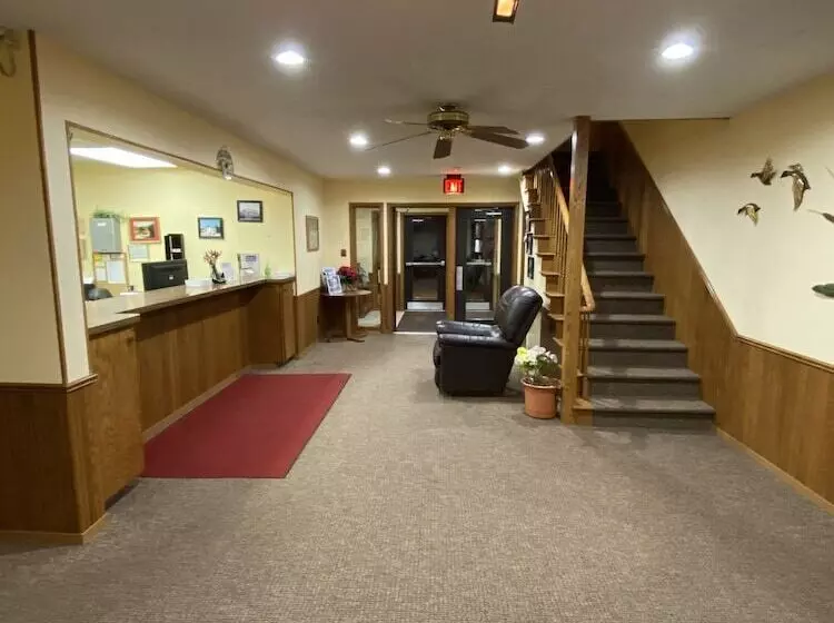 ホテル Amerivu Inn And Suites