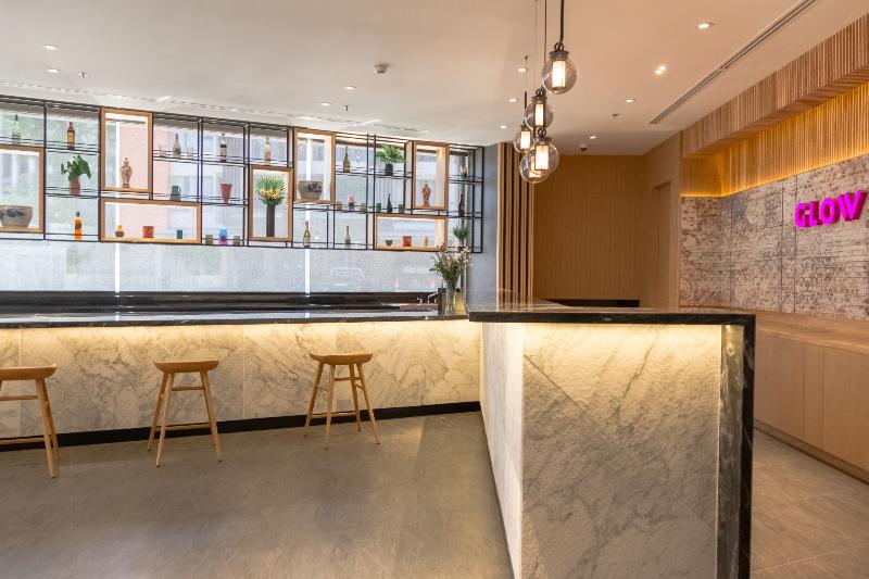 هتل Glow Mira Karon Beach