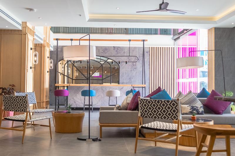 هتل Glow Mira Karon Beach