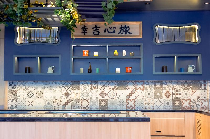 هتل Glow Mira Karon Beach