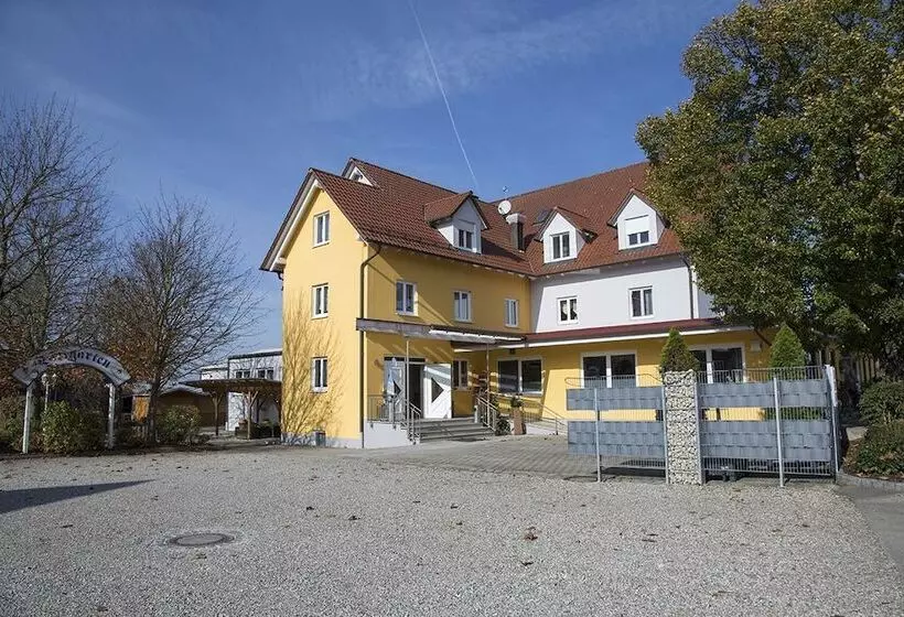 Hotelli Zu Müllers Winkelhausen