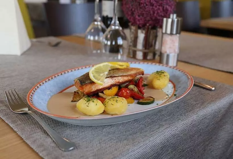 Hotelli Zu Müllers Winkelhausen