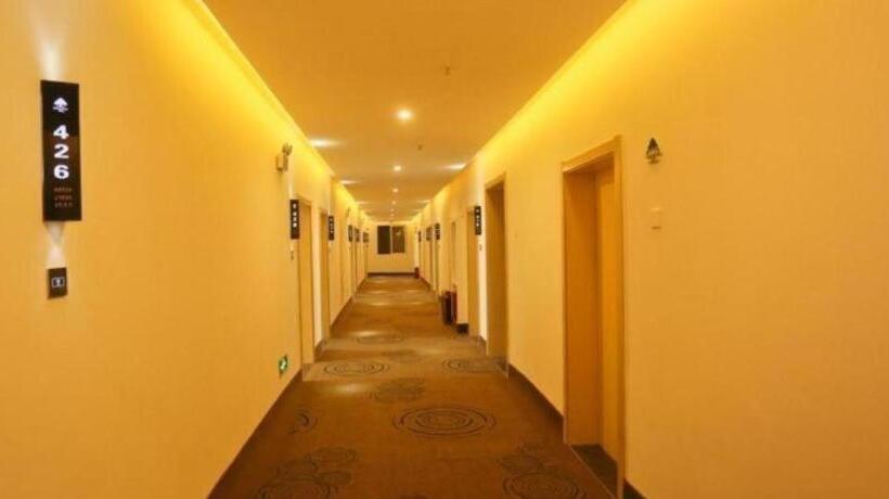 호텔 Greentree Inn Anqing Huaining County Development Zone Duxiu Road