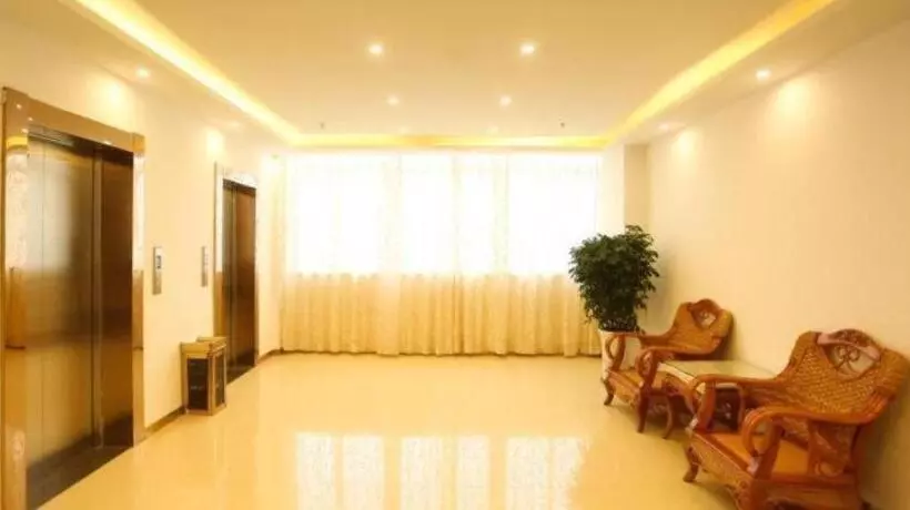 هتل Greentree Inn Anqing Huaining County Development Zone Duxiu Road