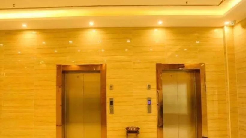 هتل Greentree Inn Anqing Huaining County Development Zone Duxiu Road