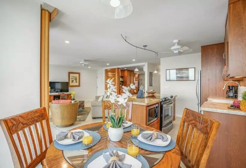 Hotelli Kuhio Shores 410