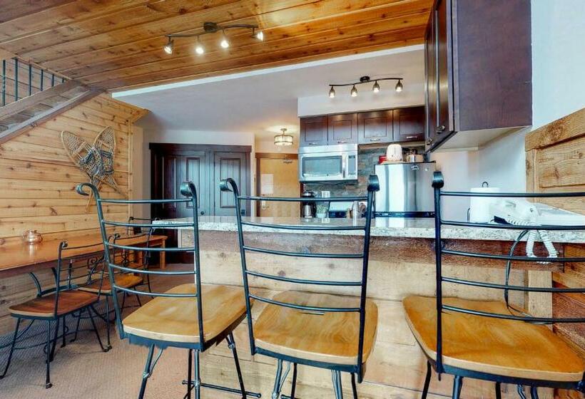 Hotelli Edgewater 1445 At Lakeside Village