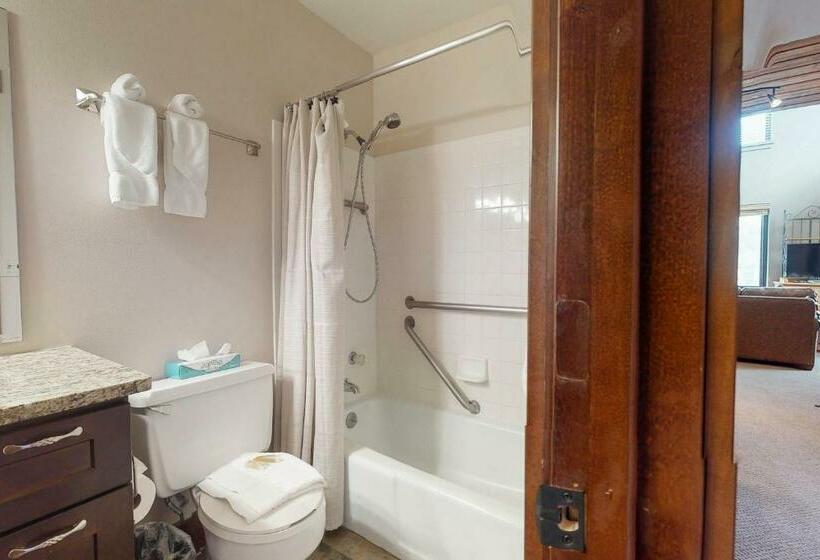 Hotelli Edgewater 1445 At Lakeside Village