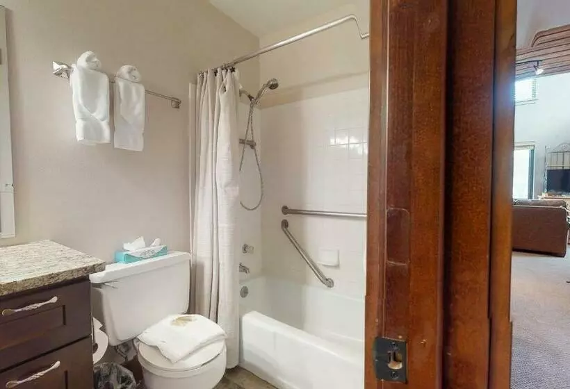 Hotelli Edgewater 1445 At Lakeside Village