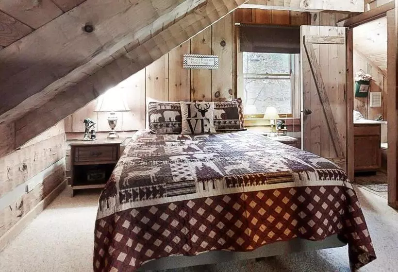 ホテル Misty View Cabin