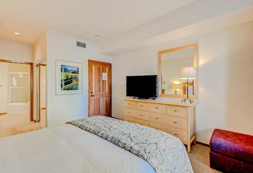 هتل Ski In Ski Out Squaw Valley Lodge Slopeside Townhome