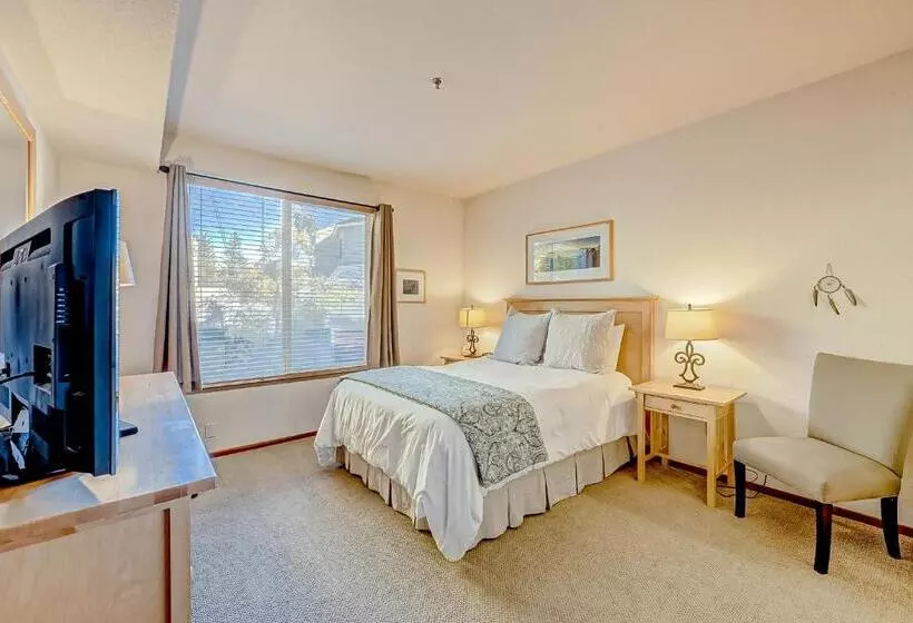 هتل Ski In Ski Out Squaw Valley Lodge Slopeside Townhome