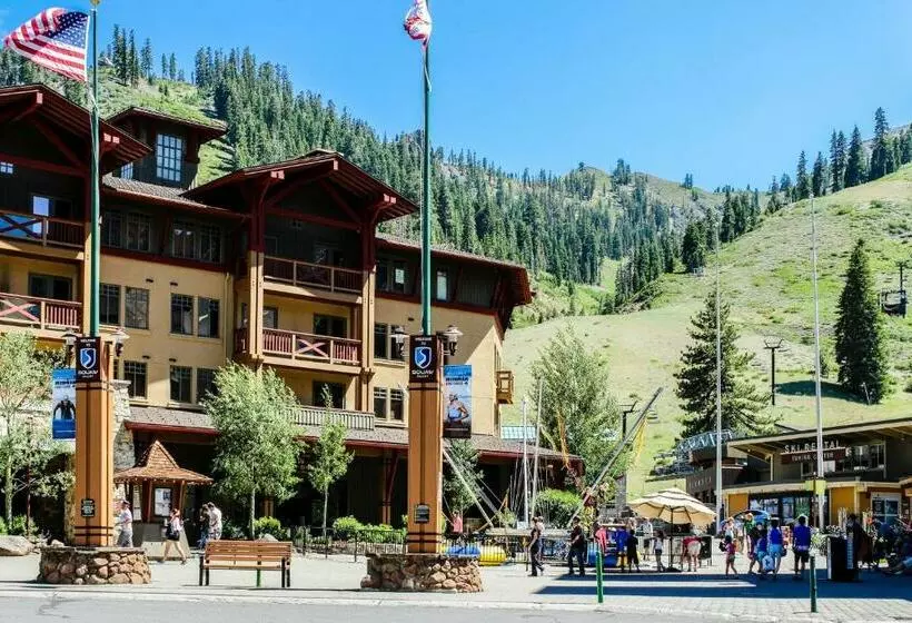 هتل Ski In Ski Out Squaw Valley Lodge Slopeside Townhome