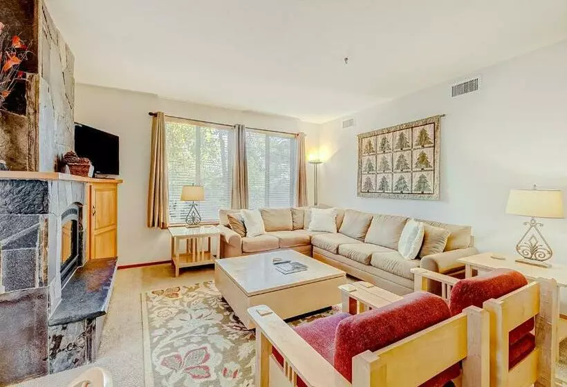 هتل Ski In Ski Out Squaw Valley Lodge Slopeside Townhome