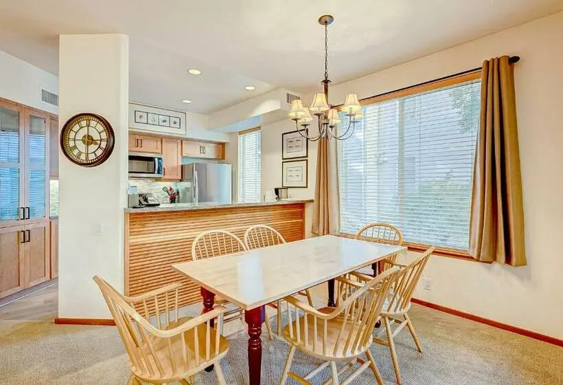 هتل Ski In Ski Out Squaw Valley Lodge Slopeside Townhome