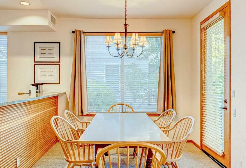 هتل Ski In Ski Out Squaw Valley Lodge Slopeside Townhome