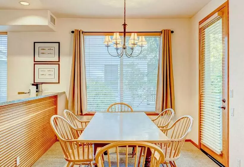 هتل Ski In Ski Out Squaw Valley Lodge Slopeside Townhome