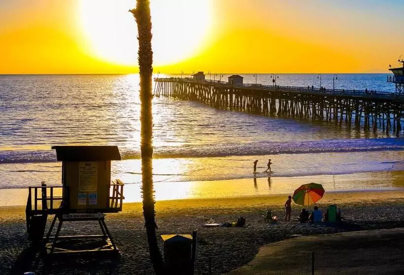ホテル Pier View Paradise