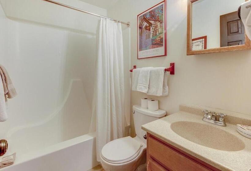 هتل Slopeside Paradise At Axtel