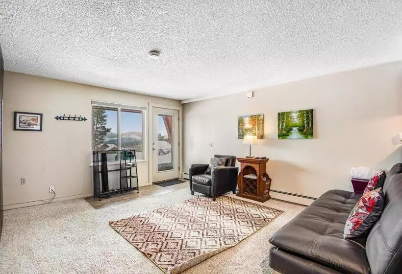 Hotelli Stover S Outpost