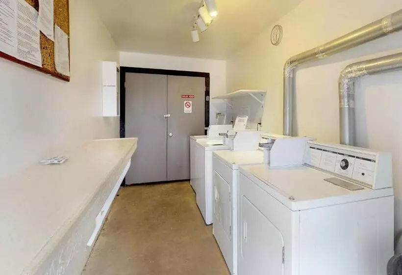 Hotelli Stover S Outpost