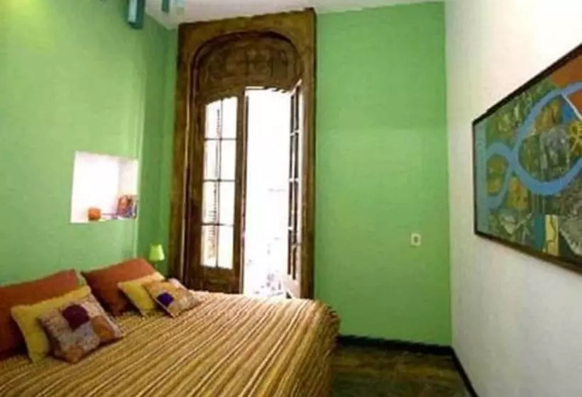 هاستل Art Factory San Telmo