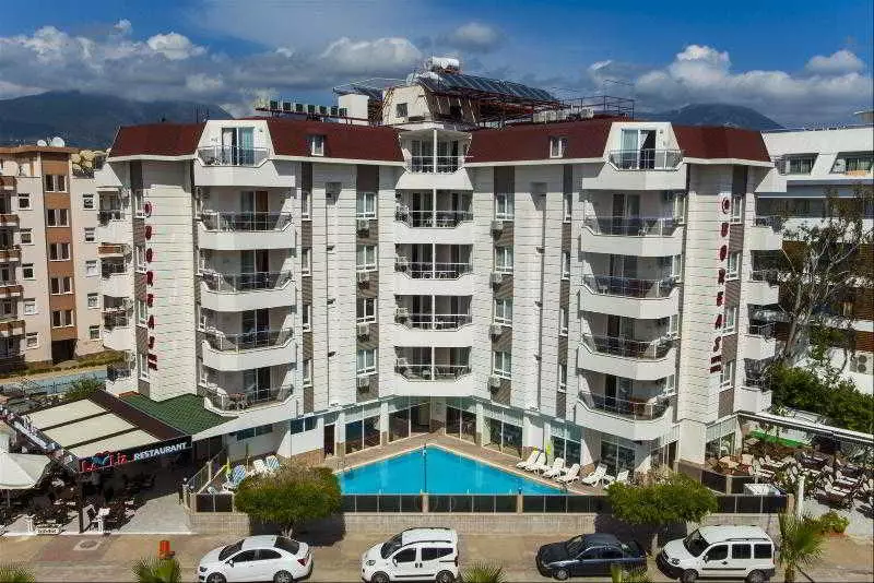Boreas Suite Apart