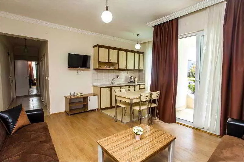 Boreas Suite Apart