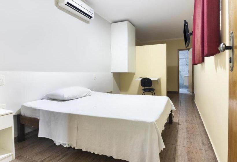 酒店 Campos Gerais