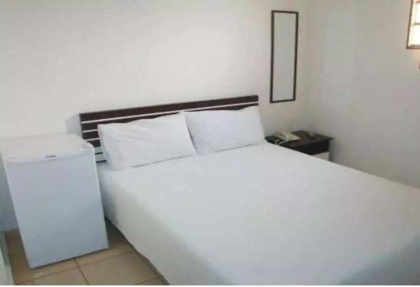 ホテル Campos Gerais