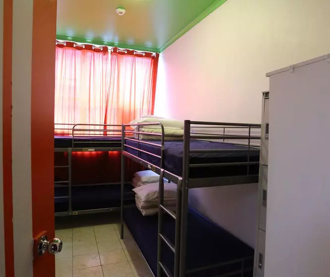 هتل Central Perk Lodge