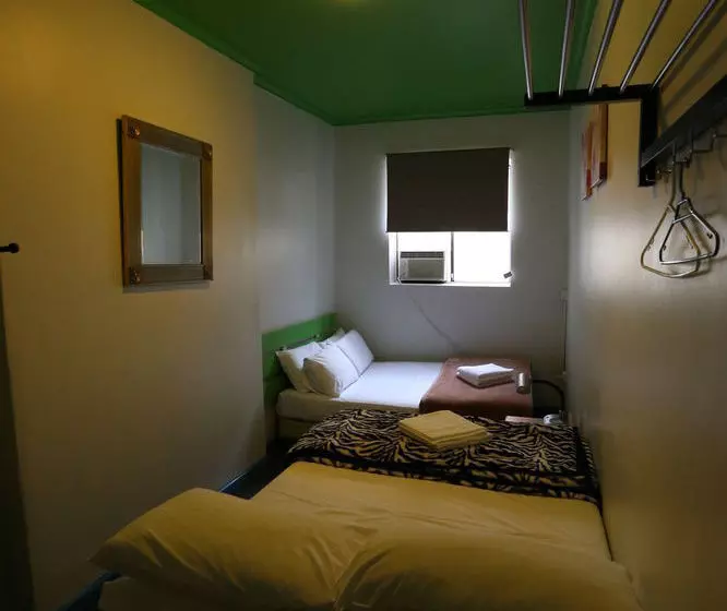 هتل Central Perk Lodge