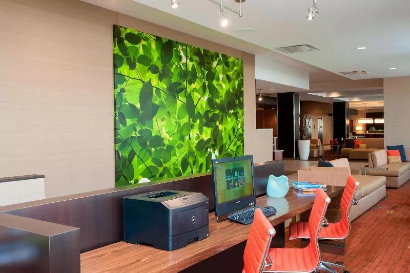 酒店 Courtyard Peoria Downtown