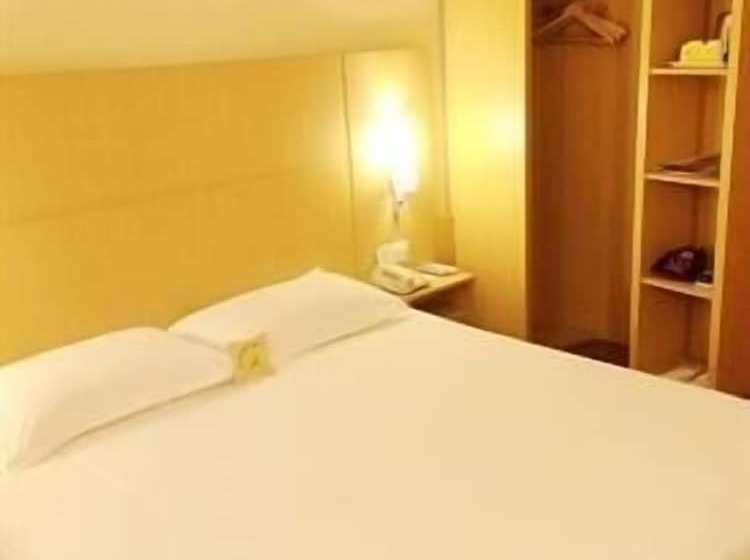 酒店 Ibis Changchun Jianshe Street