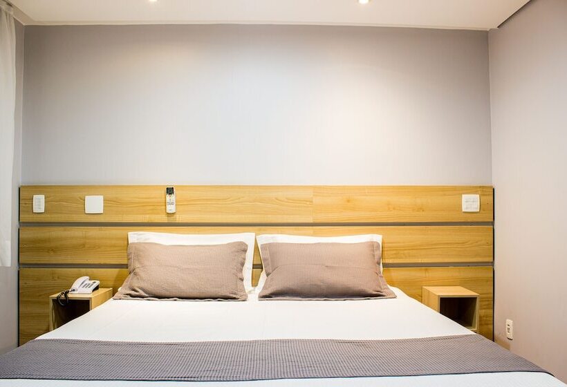 בית מלון כפרי Imperial Plaza