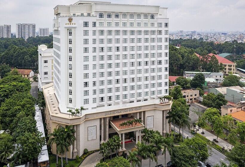 هتل Tan Son Nhat Saigon
