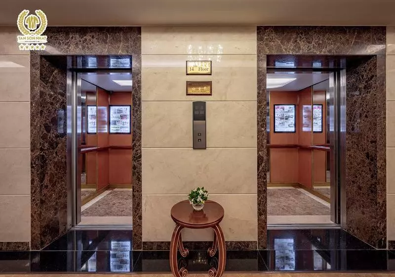 هتل Tan Son Nhat Saigon