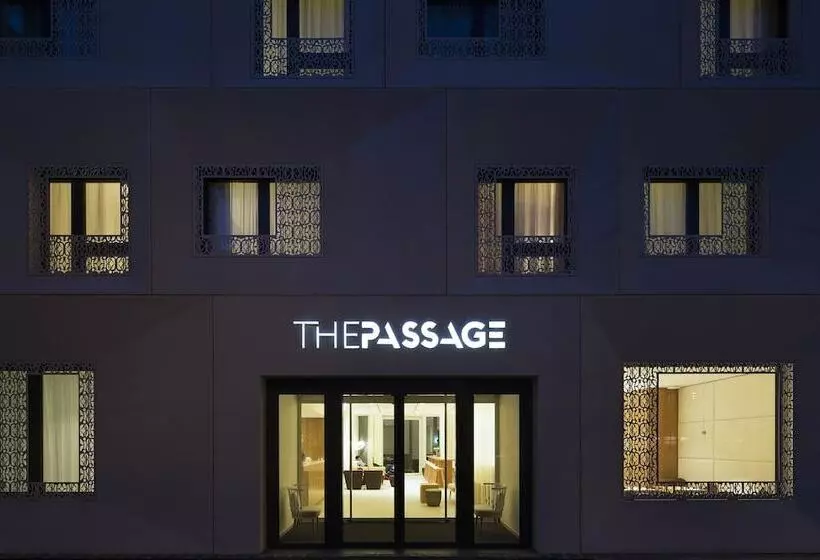 هتل The Passage  Urban Retreat