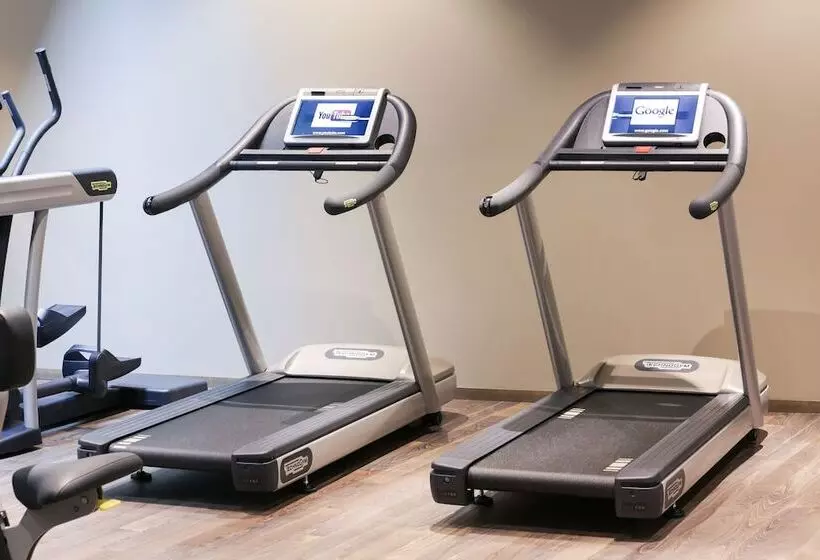 هتل The Passage  Urban Retreat