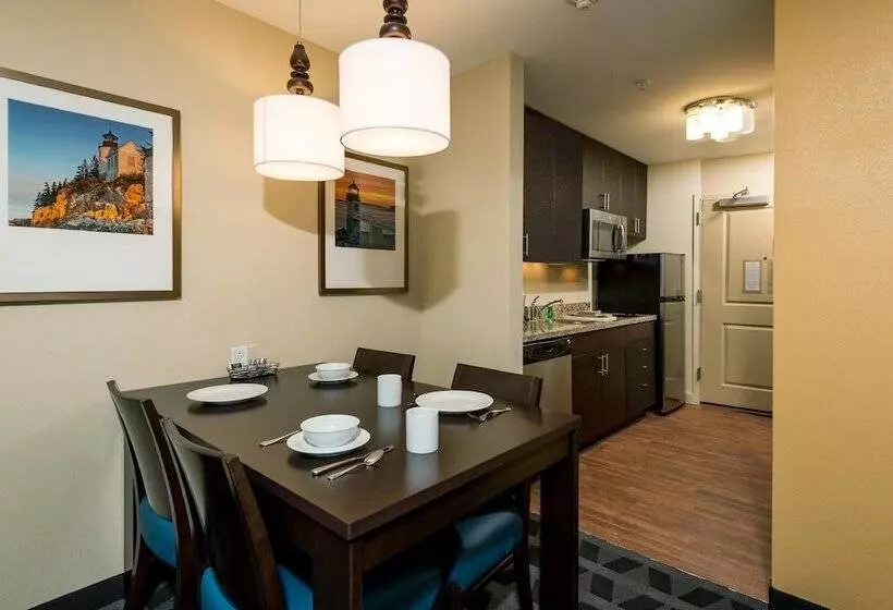 בית מלון כפרי Towneplace Suites By Marriott Bangor