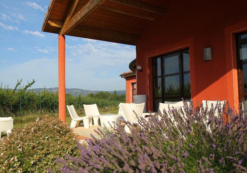 Отель Vacanceole  Le Domaine Du Lac