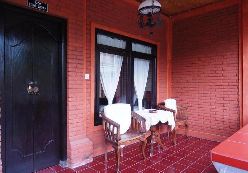 Pande Permai Bungalows