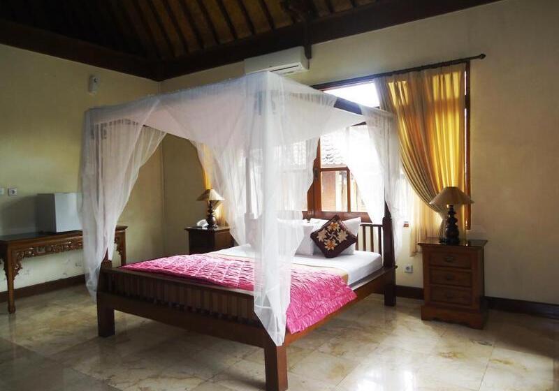 Pande Permai Bungalows