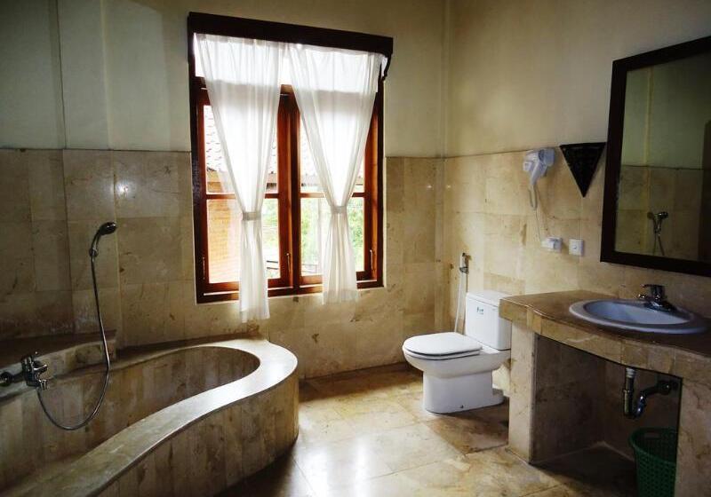 Pande Permai Bungalows