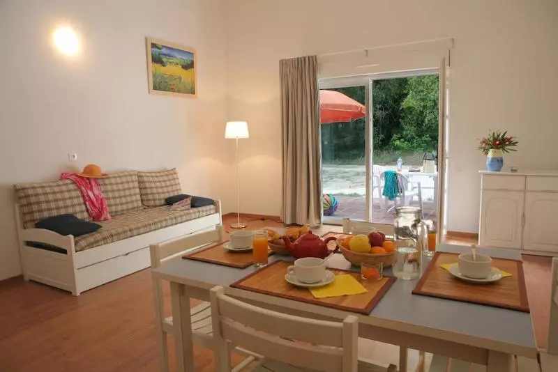 Резиденция Résidence Nemea Les Sables Vignier